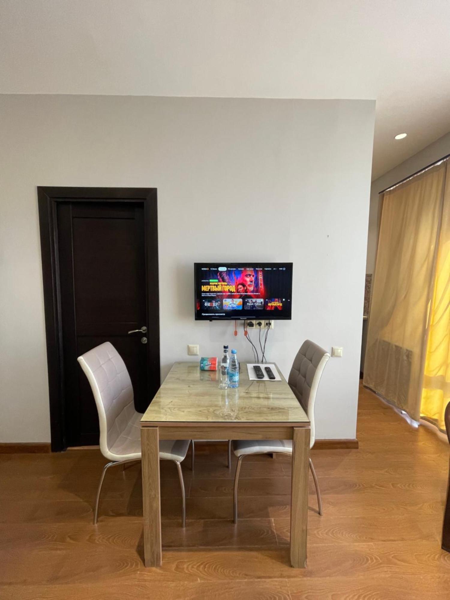 Apartment In Yerevan City Center Republic Square Self Check-In Exterior foto